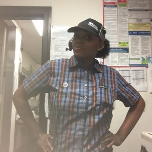 Meet your Posher, Sierra